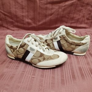 Women's Coach Beige Joss Shoes Size 6